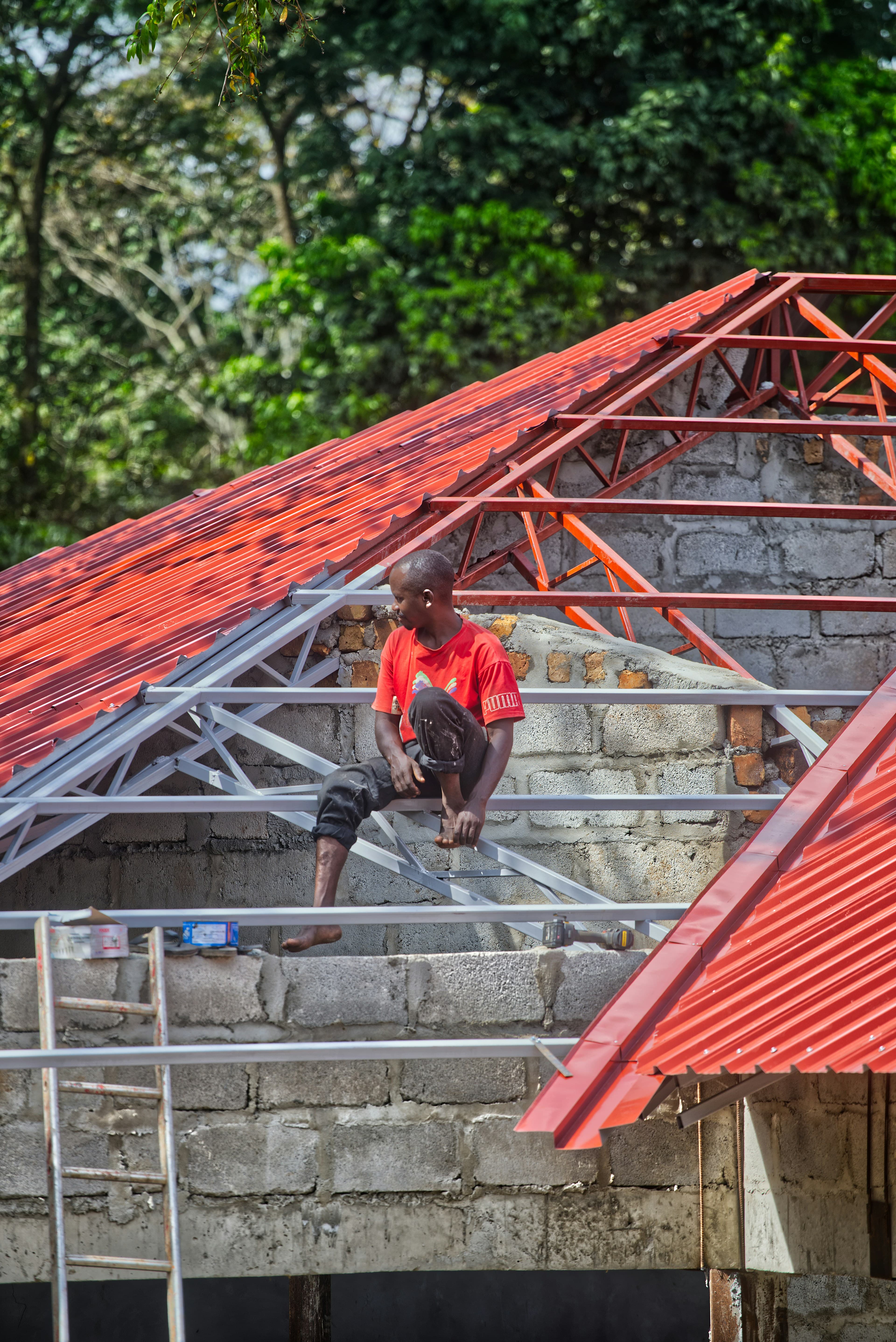 EnergiSense crew on residential roof